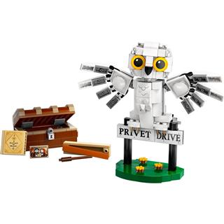 LEGO 76425 - LEGO Harry Potter - Hedwig™ a Privet Drive 4-ben
