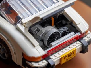 LEGO® Icons - Porsche 911 (10295)