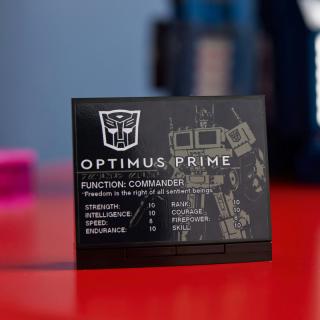 LEGO® Icons - Optimusz fővezér (10302)
