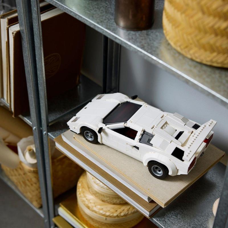 LEGO® Icons - Lamborghini Countach 5000 Quattrovalvole (10337)