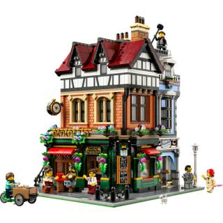 LEGO® Icons - Tudor-kori városrész (10350)