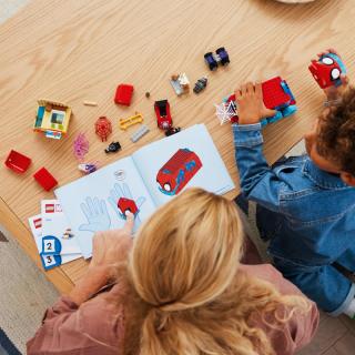 LEGO® Super Heroes - A pókcsapat mobil főhadiszállása (10791)