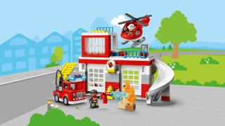 LEGO® DUPLO - Tűzoltóállomás és helikopter (10970)