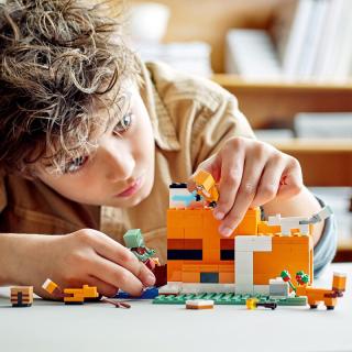 LEGO® Minecraft - A rókaházikó (21178)