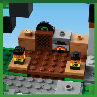 LEGO® Minecraft - A kardos erődítmény (21244)