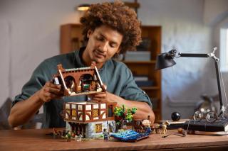 LEGO® Ideas - Középkori kovács (21325)