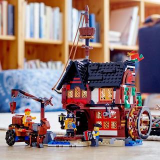 LEGO® Creator - Kalózhajó (31109)