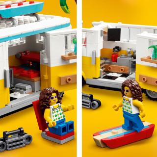 LEGO® Creator - Tengerparti lakóautó (31138)