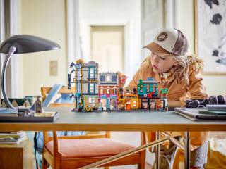 LEGO® Creator - Főutca (31141)