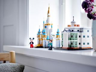 LEGO® Disney - Mini Disney A kísértetjárta kastély (40521)   