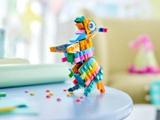 LEGO® Iconic - Pinyáta (40644)