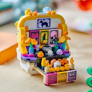 LEGO® Iconic - A holtak oltára (40811)