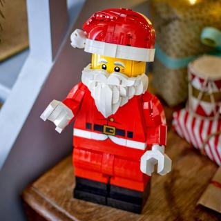 LEGO® Iconic - Nagy méretű Mikulás minifigura (40820)