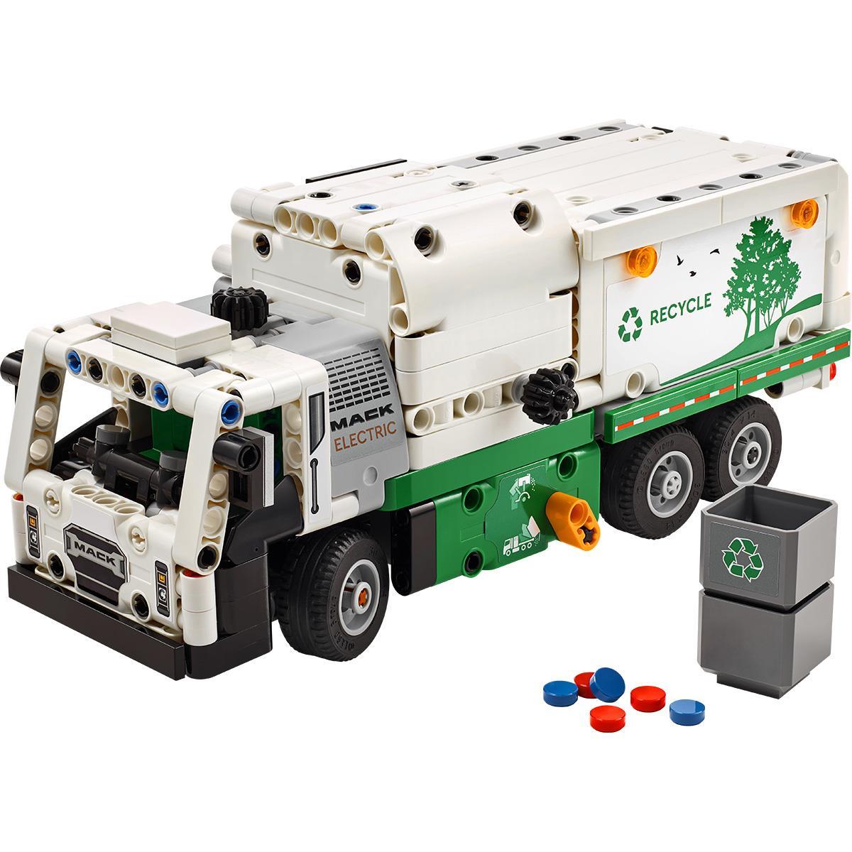 LEGO® Technic - Mack® LR Electric kukásautó (42167)