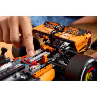 LEGO® Technic - McLaren MCL39 F1® autó (42228)
