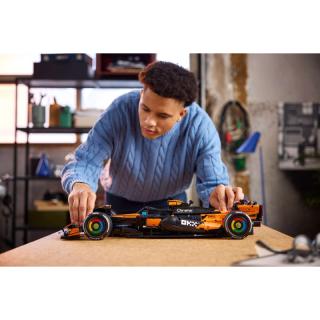 LEGO® Technic - McLaren MCL39 F1® autó (42228)