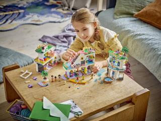 LEGO® Friends - Heartlake City bevásárlóközpont (42604)