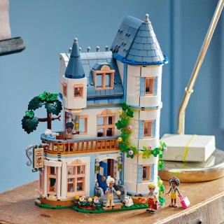 LEGO® Friends - Kastélyszálló (42638)  