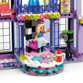 LEGO® Friends - Divatbemutató Heartlake Cityben (42685)