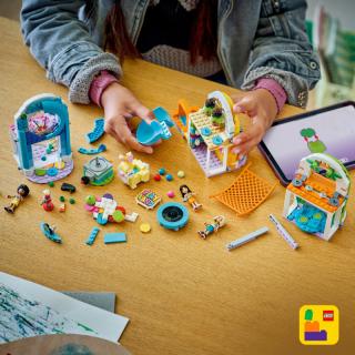 LEGO® Friends - Vidám játszóház (42686)