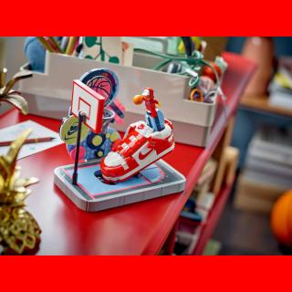LEGO® Nike - Nike Dunk Trickshot (43021)