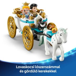 LEGO® Disney - Hamupipőke kastélya és hintója (43275)