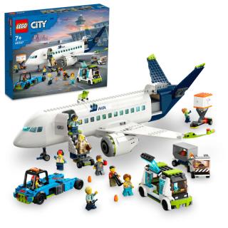 LEGO® City - Utasszállító repülőgép (60367)