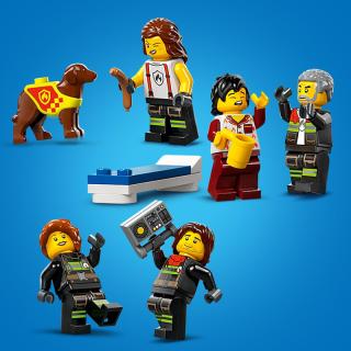 LEGO® City - Tűzoltóállomás és tűzoltóautó (60414) 
