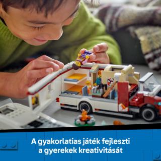 LEGO® City - Lakóautó a kalandos nyaraláshoz (60454)