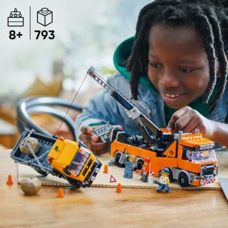 LEGO® City - Nagy teljesítményű vontató daruval (60467)