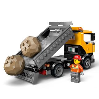 LEGO® City - Nagy teljesítményű vontató daruval (60467)