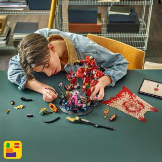 LEGO® NINJAGO - Tűzlovag harci robot (71846)