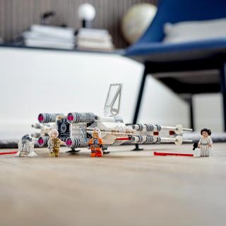 LEGO® Star Wars - Luke Skywalker X-szárnyú (75301)