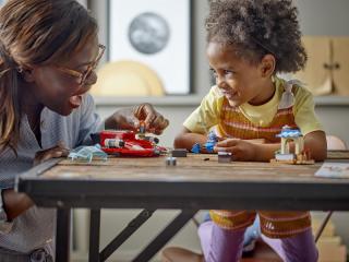 LEGO® Star Wars - A Crimson Firehawk™ (75384)