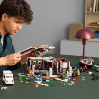 LEGO® Super Heroes - Arkham Asylum™ (76300) 