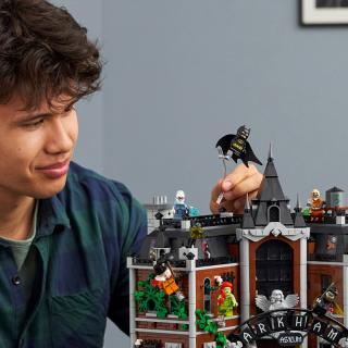 LEGO® Super Heroes - Arkham Asylum™ (76300) 